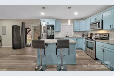 140 Wandering Lane, Bessemer City, NC 28016 - Photo 4