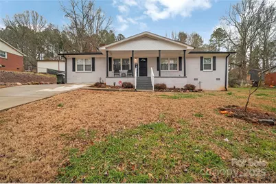 140 Wandering Lane, Bessemer City, NC 28016 - Photo 1