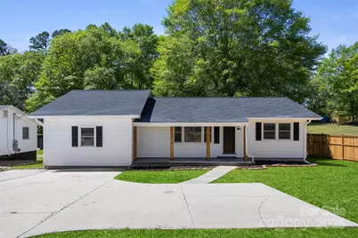 3715 Dallas High Shoals Highway, Dallas, NC 28034 - Photo 2