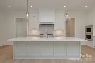 2926 Sharon View Rd, Charlotte, NC 28210 - Photo 2