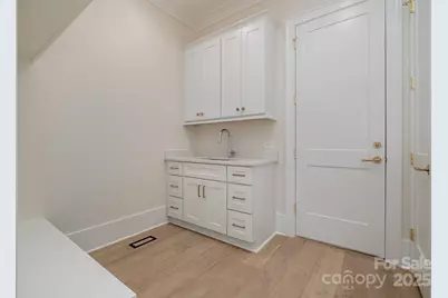 2926 Sharon View Road #A, Charlotte, NC 28210 - Photo 10