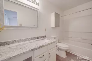 3227 Deshler Morris Ln, Charlotte, NC 28216 - Photo 32