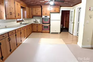 215 Old Dixie Rd, Lancaster, SC 29720 - Photo 6