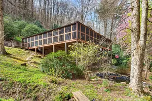 70 Fox Run, Hot Springs, NC 28743 - Photo 2