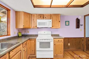 70 Fox Run, Hot Springs, NC 28743 - Photo 8