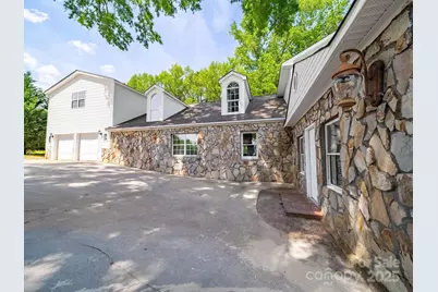 308 E Miller Street #1, Jefferson, SC 29718 - Photo 2