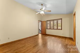 1 Sleepy Hollow Dr, Maggie Valley, NC 28751 - Photo 18