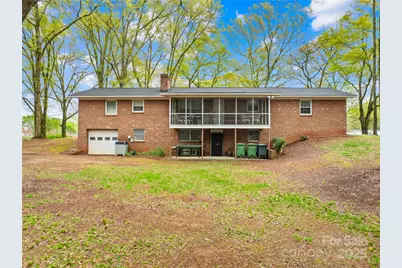 322 S Main Street, Shelby, NC 28152 - Photo 6