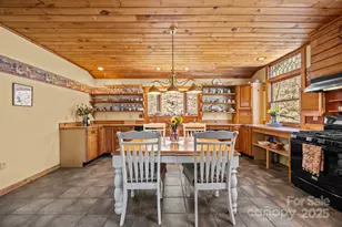 63 Chestnut Frst Rd, Fairview, NC 28730 - Photo 16