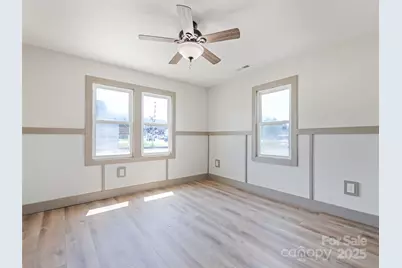 13 Depot Street, Clyde, NC 28721 - Photo 14