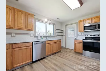 13 Depot Street, Clyde, NC 28721 - Photo 10