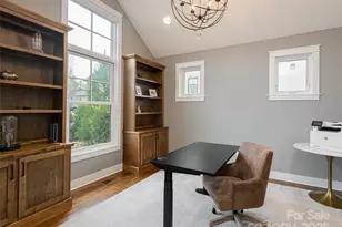 48 Hallett Ct, Asheville, NC 28803 - Photo 6