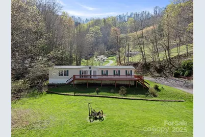 469 Hensley Branch, Burnsville, NC 28714 - Photo 1