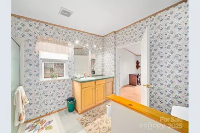 469 Hensley Branch, Burnsville, NC 28714 - Photo 10