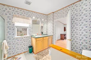 469 Hensley Branch, Burnsville, NC 28714 - Photo 10