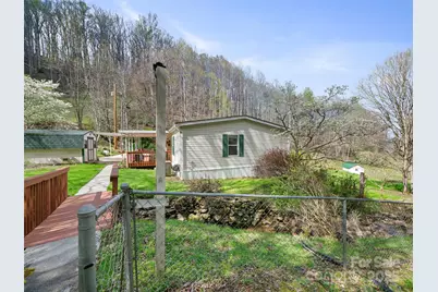 469 Hensley Branch, Burnsville, NC 28714 - Photo 20