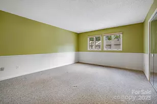 411 Britton Creek Dr, Hendersonville, NC 28791 - Photo 20