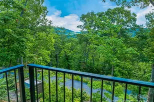 228 Allen Mountain Dr, Black Mountain, NC 28711 - Photo 2