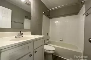 342 Orchard Trace Ln, Charlotte, NC 28213 - Photo 8