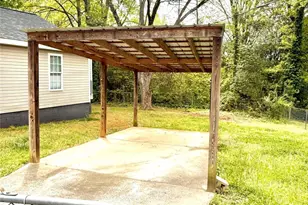 207 Morris St, Kings Mountain, NC 28086 - Photo 2