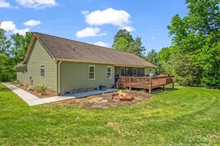 575 Hill Rd, Lincolnton, NC 28092 - Photo 2