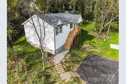 12 Holcombe Road, Candler, NC 28715 - Photo 4