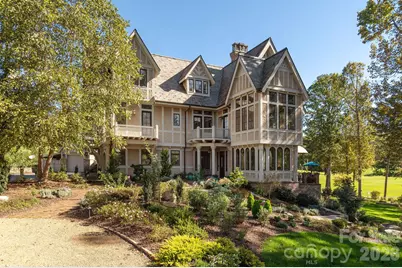 8 Fairway Place, Asheville, NC 28803 - Photo 2