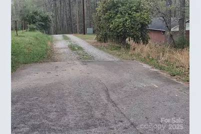 2270 Magnolia Place #5, Morganton, NC 28655 - Photo 12