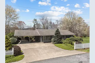 457 Overlook Drive, Spruce Pine, NC 28777 - Photo 1