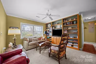 457 Overlook Dr, Spruce Pine, NC 28777 - Photo 8