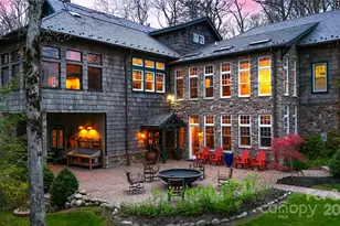 205 W Indrio Rd, Blowing Rock, NC 28605 - Photo 2