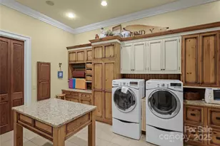 205 W Indrio Rd, Blowing Rock, NC 28605 - Photo 28