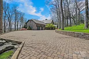 205 W Indrio Rd, Blowing Rock, NC 28605 - Photo 46