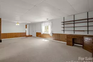 525 Maren Ct, Hendersonville, NC 28739 - Photo 26