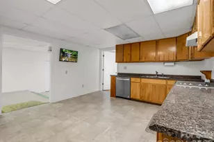 525 Maren Ct, Hendersonville, NC 28739 - Photo 22