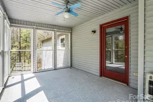 525 Maren Ct, Hendersonville, NC 28739 - Photo 14