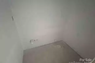 8038 Pawtuckett Rd, Charlotte, NC 28214 - Photo 10