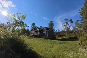 19 Higgins Rd, Weaverville, NC 28787 - Photo 6