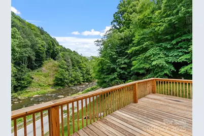 12982 US 19W Highway, Burnsville, NC 28714 - Photo 18