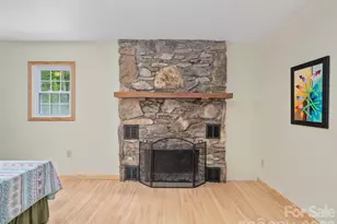3829 Coxes Creek Rd, Burnsville, NC 28714 - Photo 16