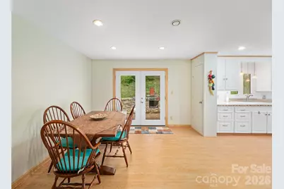 3829 Coxes Creek Road, Burnsville, NC 28714 - Photo 12