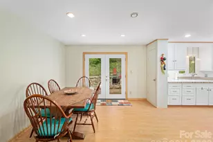 3829 Coxes Creek Rd, Burnsville, NC 28714 - Photo 12