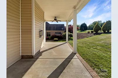 5104 Shannamara Drive, Matthews, NC 28104 - Photo 10