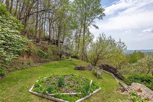 1300 Randy Dr, Hendersonville, NC 28791 - Photo 32