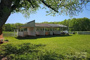 36984 B Carter Rd, New London, NC 28127 - Photo 24