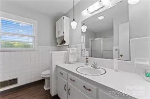 36984 B Carter Rd, New London, NC 28127 - Photo 12