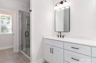 2505 Elon St, Charlotte, NC 28208 - Photo 4