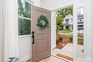 2507 Elon St, Charlotte, NC 28208 - Photo 2
