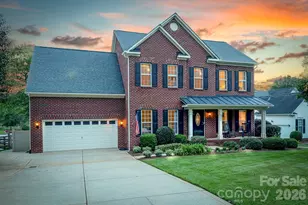 220 Chandeleur Dr, Mooresville, NC 28117 - Photo 2