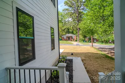 1413 Hateras Avenue, Charlotte, NC 28216 - Photo 38